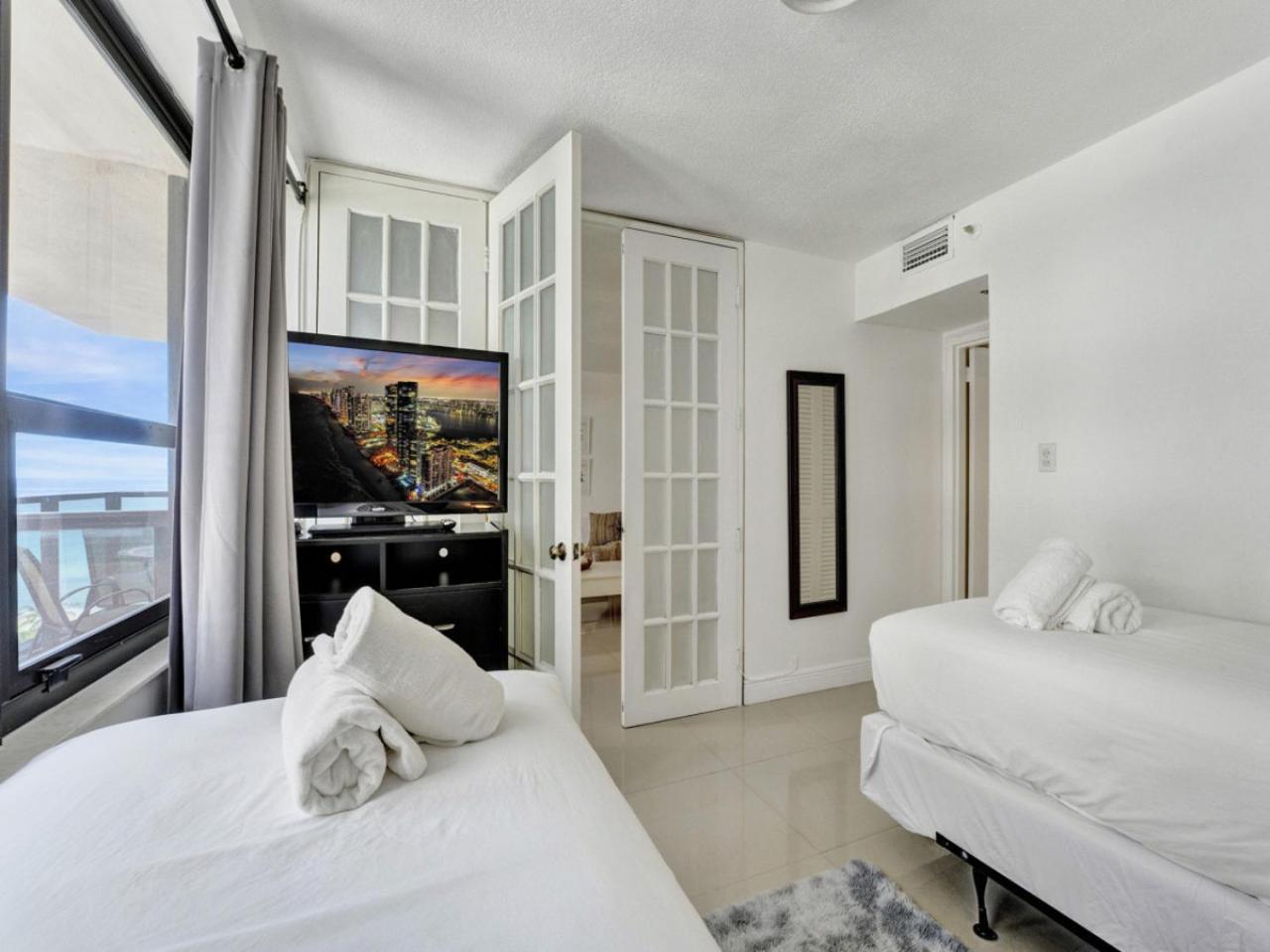 Charming Ocean View With Service 1516 Appartement