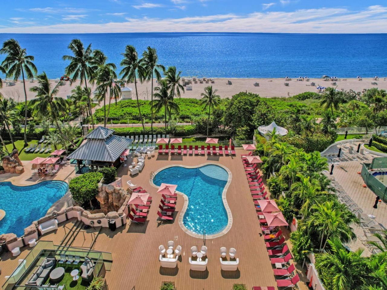 Charming Ocean View With Service 1516 * Miami Beach